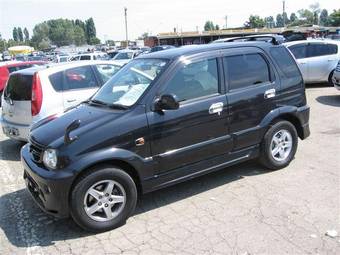 2002 Toyota Cami Photos