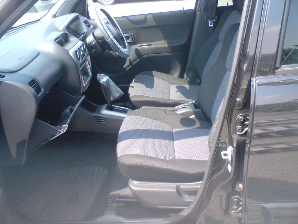 2005 Toyota Cami