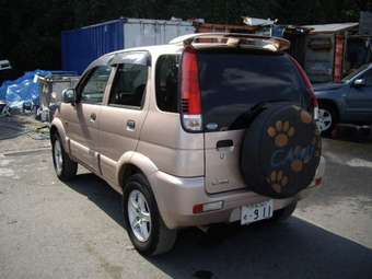 2005 Toyota Cami Photos