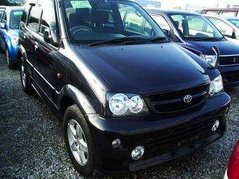 2005 Toyota Cami Pics