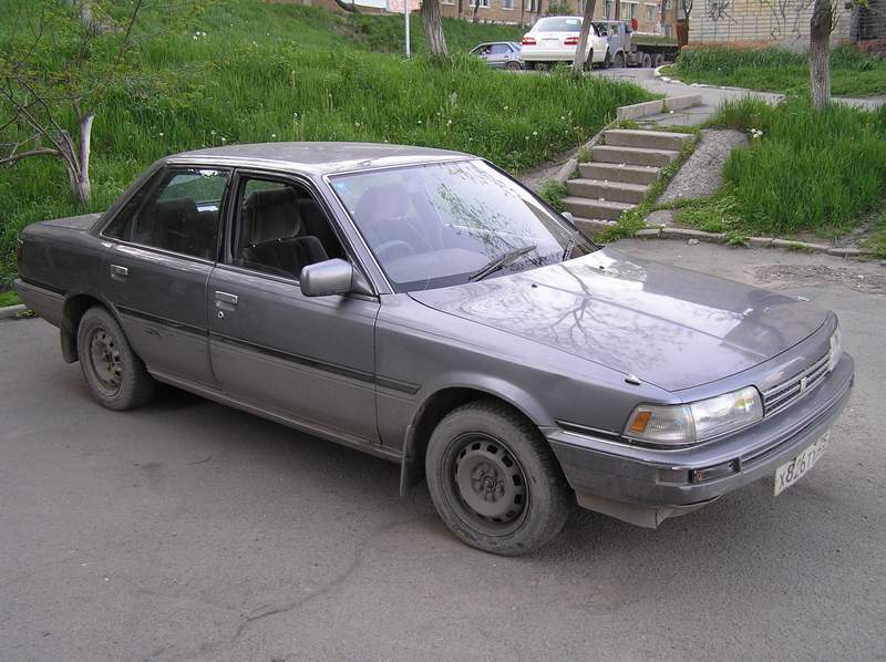 1989 Toyota Camry