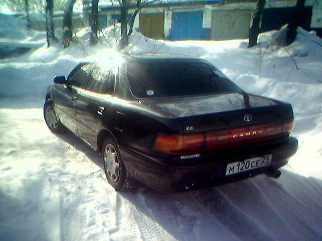 1990 Toyota Camry