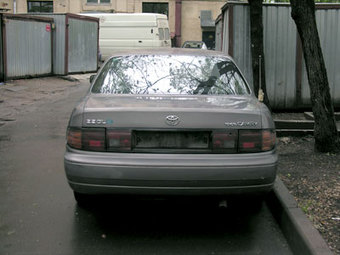 1992 Toyota Camry Pics