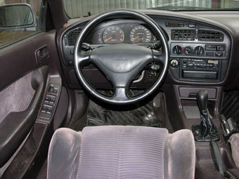 1992 Toyota Camry Pictures