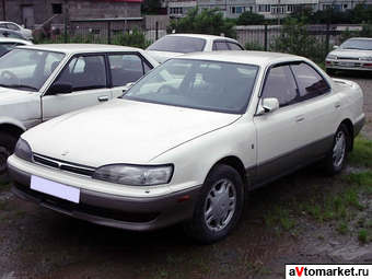 1992 Toyota Camry Photos