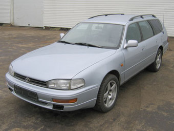 1994 Toyota Camry Pictures