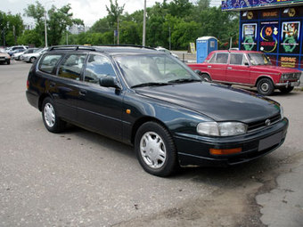 1994 Toyota Camry Pictures