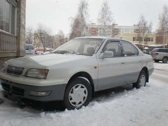 1996 Toyota Camry Pics