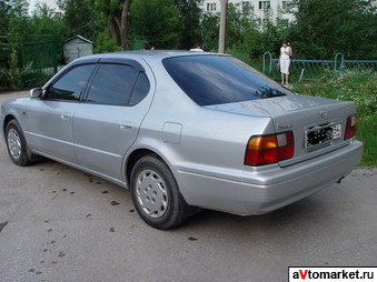1997 Toyota Camry Pics