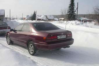 1997 Toyota Camry Pictures