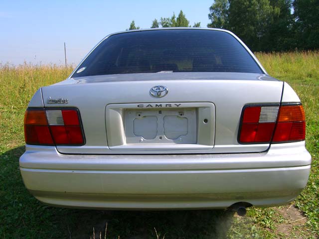 1998 Toyota Camry Pictures