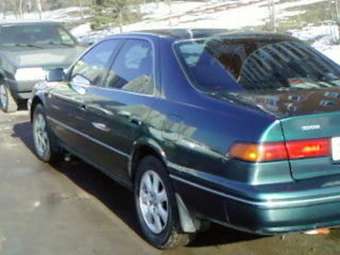 1998 Toyota Camry Pics