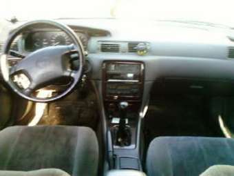 1998 Toyota Camry Pictures