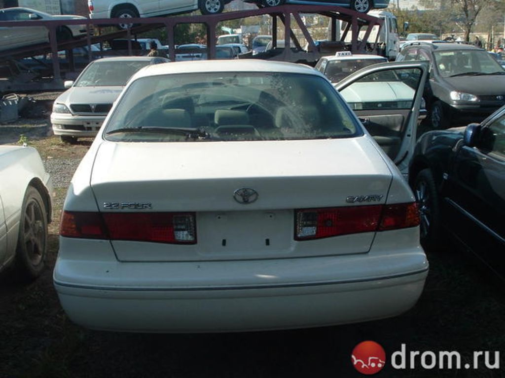 1999 Toyota Camry