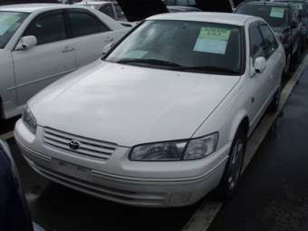 1999 Toyota Camry