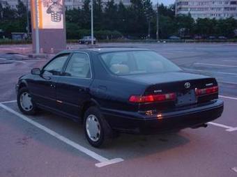 1999 Toyota Camry Pictures