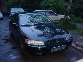 1999 Toyota Camry Photos