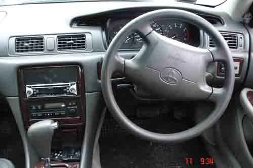 1999 Toyota Camry Pics