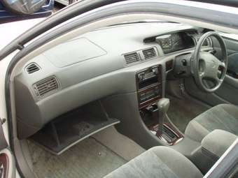 1999 Toyota Camry Pictures