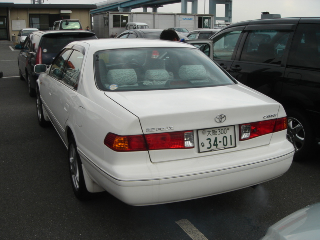 2000 Toyota Camry Pictures
