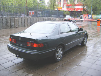 2000 Toyota Camry Pictures