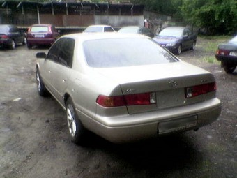 2000 Toyota Camry Pics