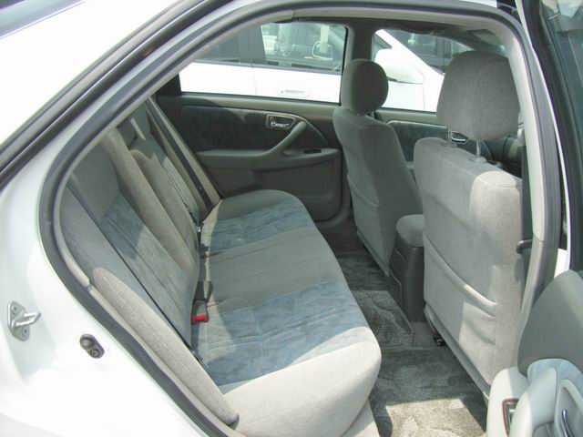 2000 Toyota Camry Images