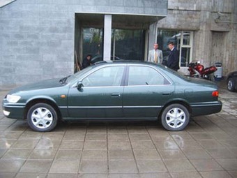 2000 Toyota Camry Images