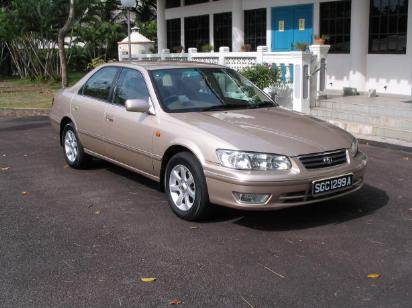 2000 Toyota Camry Pics