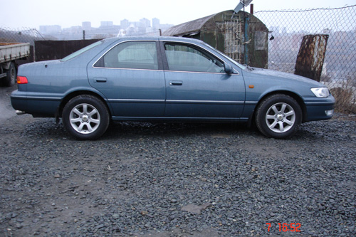 2000 Toyota Camry Pictures