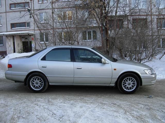 2001 Toyota Camry