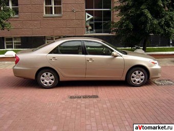 2001 Toyota Camry Photos