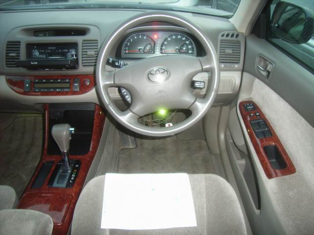 2001 Toyota Camry Images