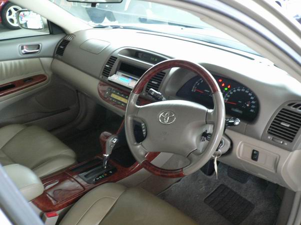 2002 Toyota Camry Pictures