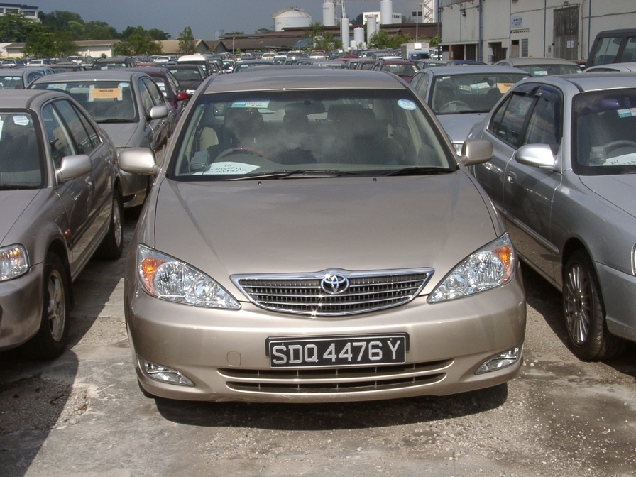 2002 Toyota Camry Photos