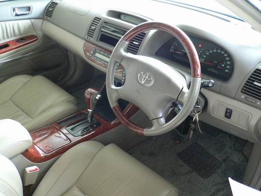 2002 Toyota Camry Pictures
