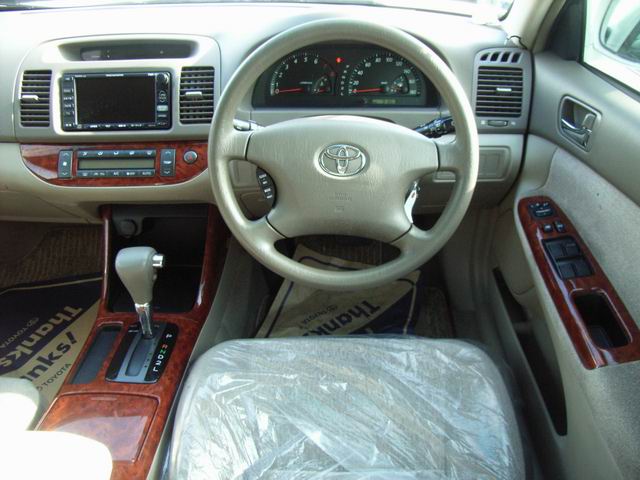 2002 Toyota Camry Photos