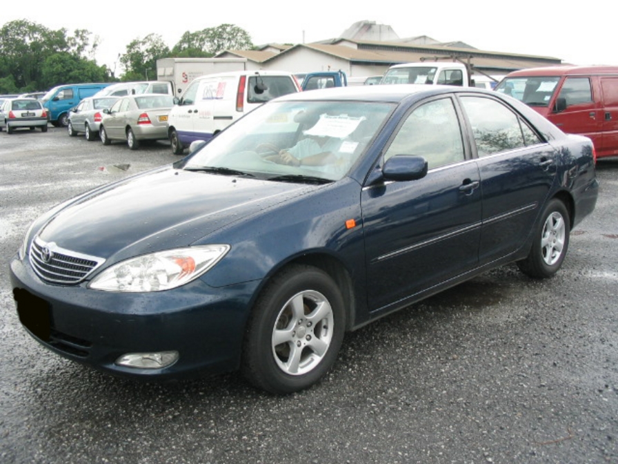 2002 Toyota Camry Pics