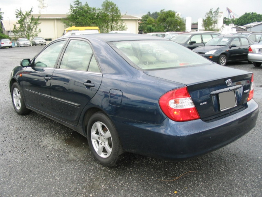 2002 Toyota Camry Pictures