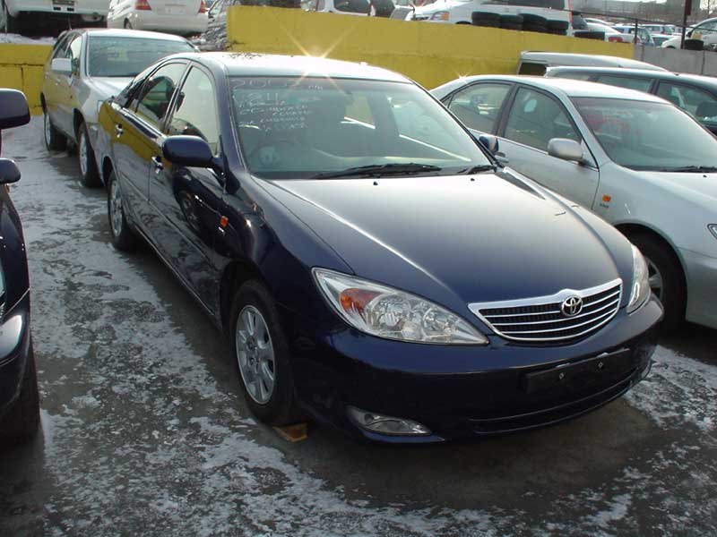 2002 Toyota Camry Photos