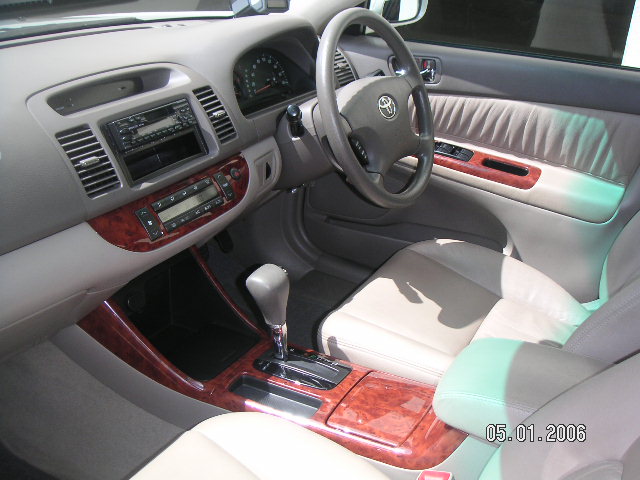 2002 Toyota Camry Photos