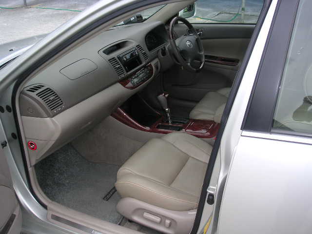 2002 Toyota Camry Pictures