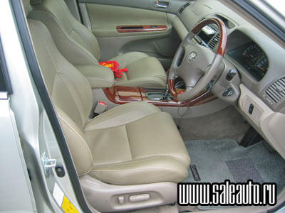 2002 Toyota Camry Photos