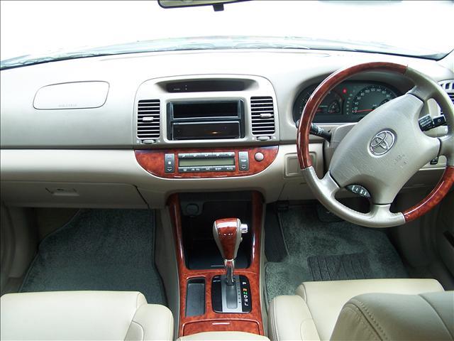 2002 Toyota Camry Photos