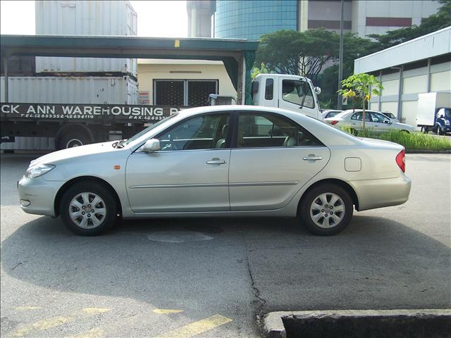 2002 Toyota Camry Pictures