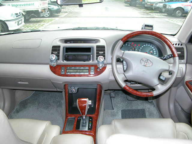 2002 Toyota Camry Photos