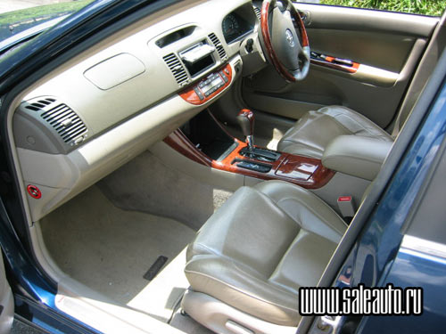 2002 Toyota Camry Photos