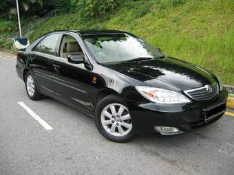 2002 Toyota Camry Photos