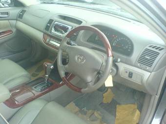 2002 Toyota Camry Photos