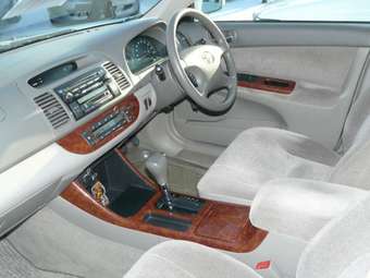 2002 Toyota Camry Photos